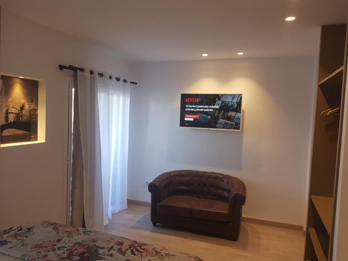 Turistic Girona - Piso De 1, 2 O 3 Habitaciones Екстер'єр фото