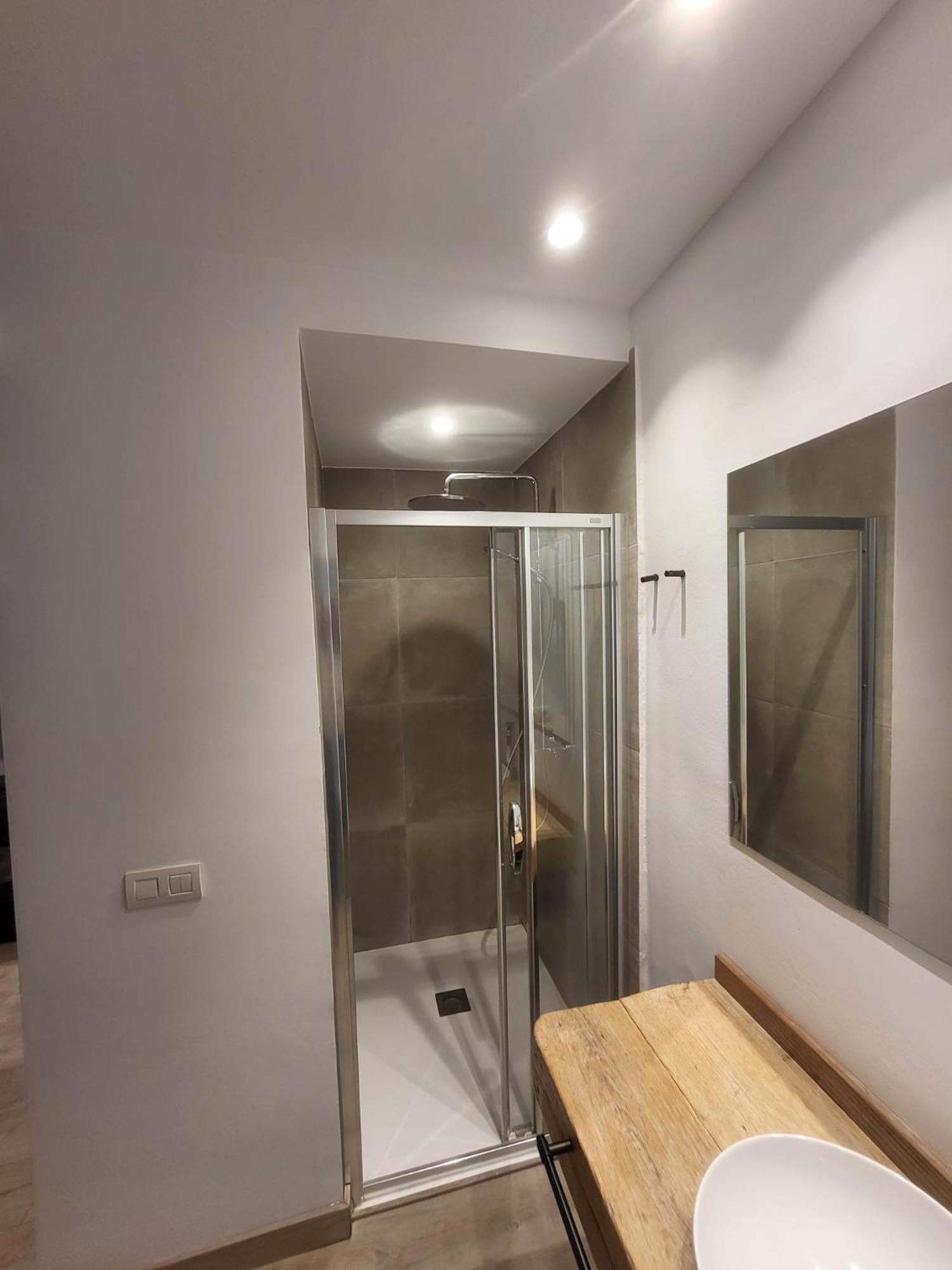 Turistic Girona - Piso De 1, 2 O 3 Habitaciones Екстер'єр фото